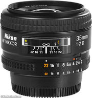 Обьектив Nikon 35 f/2D AF Nikkor,  made in Japan,  +защитник Uv